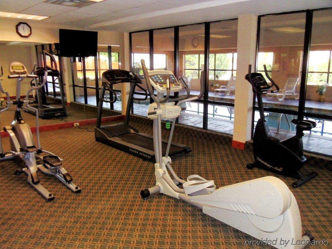 Best Western Plus Midwest City Inn & Suites Instalações foto